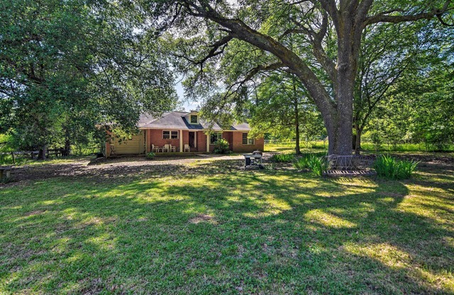 NEU! Abgeschiedenes Baton Rouge Area Hideaway mit Rasen!