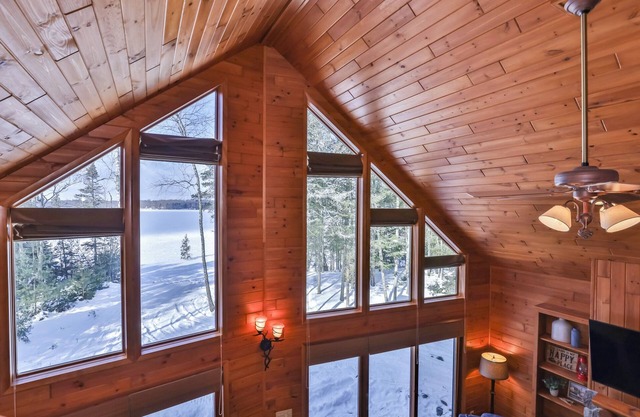 Secluded Cabin on Pioneer Lake, Conover
