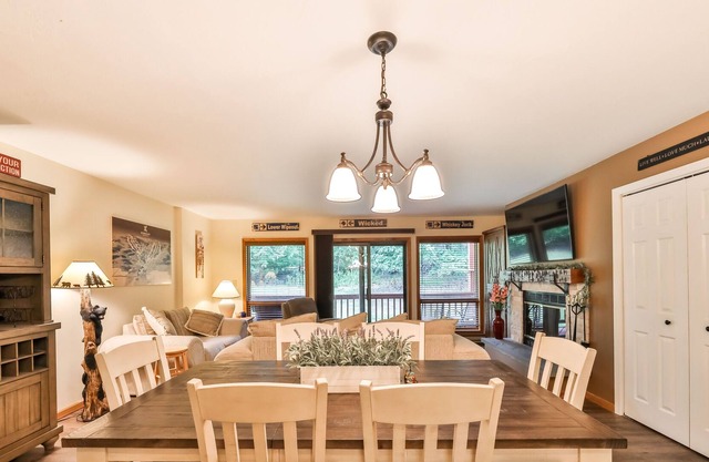 Secluded condo between Windham and Hunter Mountain!