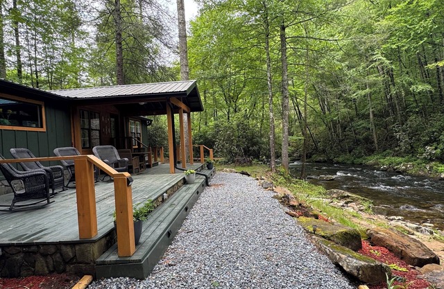 Secluded creekside home in the heart of the Nantahala Forest
