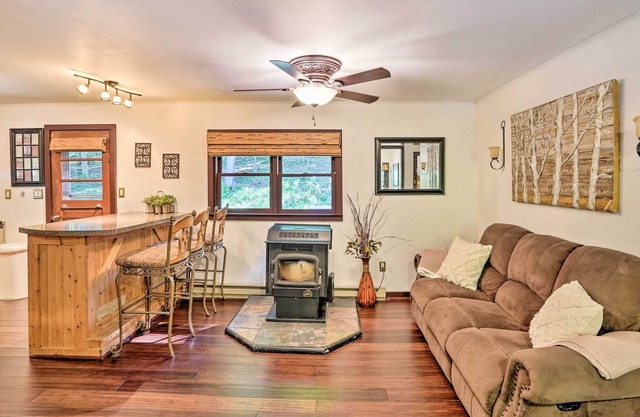 Secluded East Durham Cabin Retreat w/ Deck!