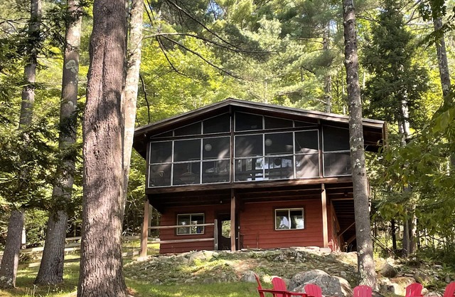 Secluded house with enclosed dog yard on 200 acre family estate