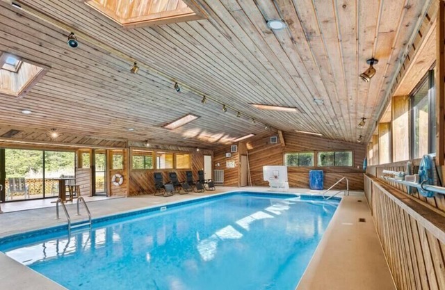 Secluded, Large Pet-Friendly Home
