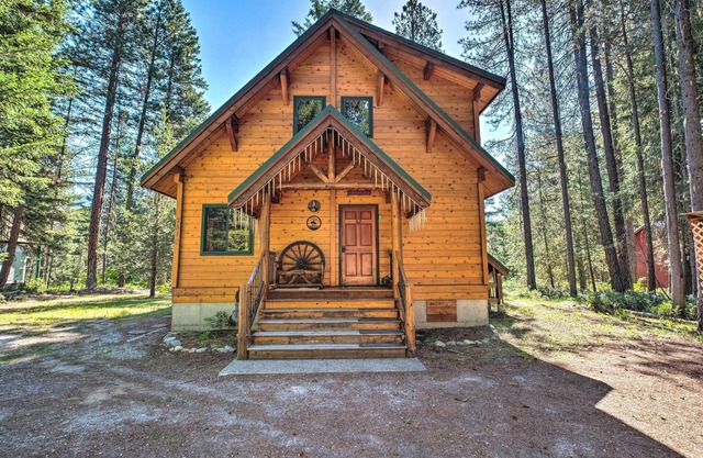 NEU! Abgeschiedene Leavenworth Cabin am Chiwawa River!