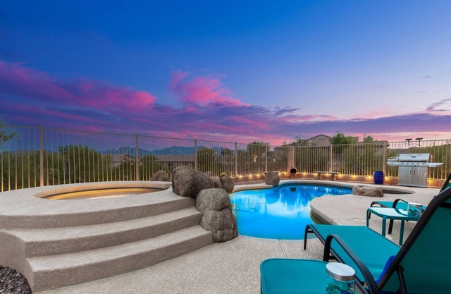 Secluded Luxury Retreat with Heated Pool/Spa, Game Room and Nearby Golf & Hiking