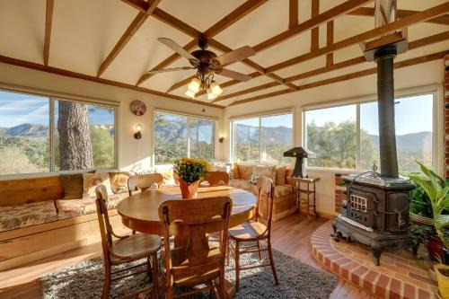 Secluded Mountain Hideaway Less Than 8 Miles to Bass Lake!