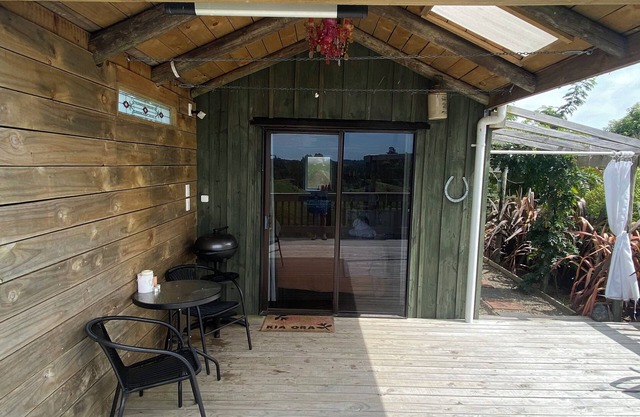 Secluded Romantic Retreat – Stunning Views & Outdoor Bath