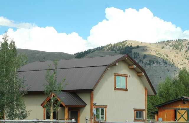 Abgeschiedene Aussicht auf Teton mit stadtnahem Komfort in einer privaten, ländlichen Umgebung