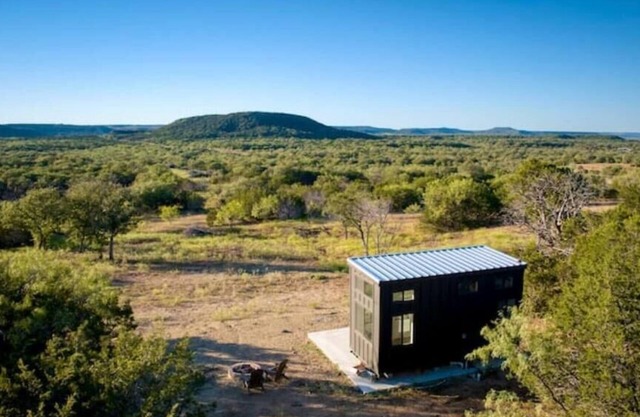Secluded Tiny Home Hideaway w/ Scenic Views & Cozy Firepit