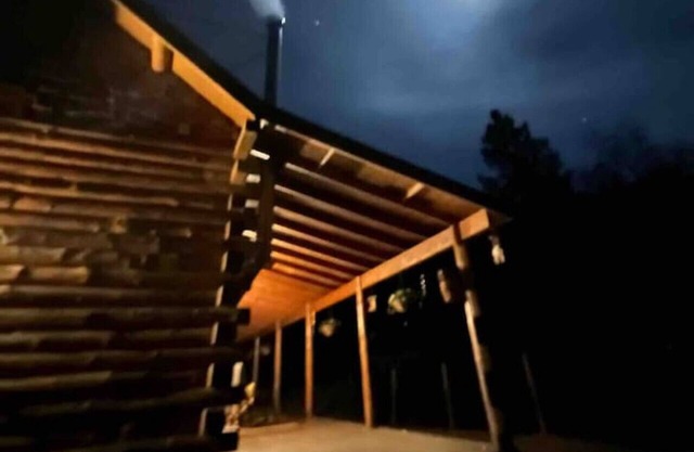 Secluded Log Cabin in Sequoia National Forest