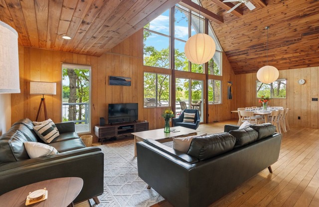 Secluded Oceanfront Retreat for 10 - Private Dock, Water Views & Game Room