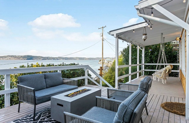 Secluded Waterfront Retreat with Stunning Puget Sound Views
