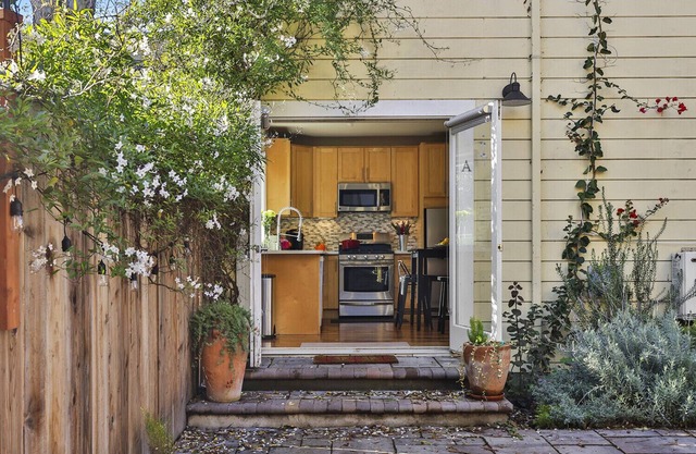 Secret cottage - with parking