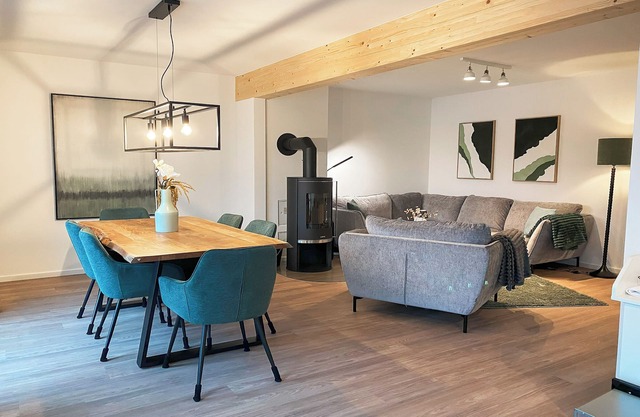 SeeZeit – Ferienwohnung an den Pütten. Sauna. Terrasse. Hundefreundlich.