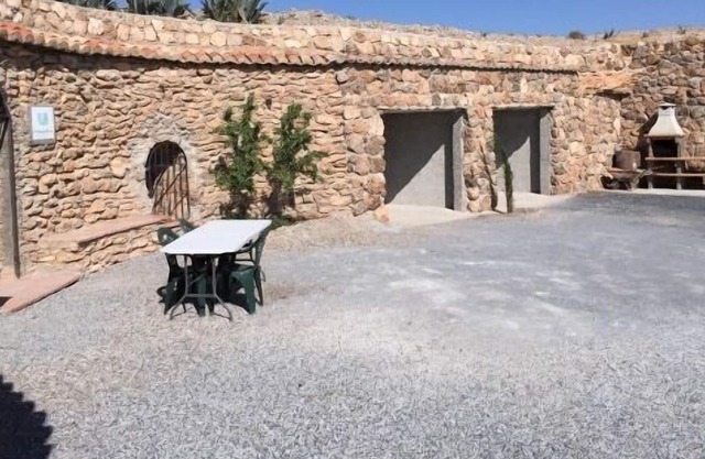 Landhaus (Vollvermietung) Cuevas el Torriblanco für 6 Personen