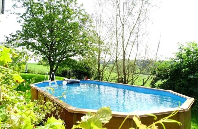 Self-contained apartment - green landscape ( pets welcome )