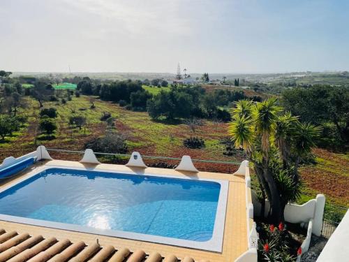 Self-contained floor of Quinta/Villa