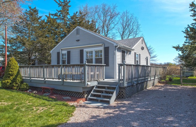 Malerische Westerly Cottage zu Fuß zum Strand