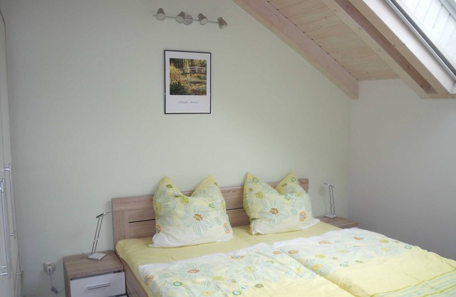 Doppelhaushälfte Amsel - Doppelferienhaus am See & Wald