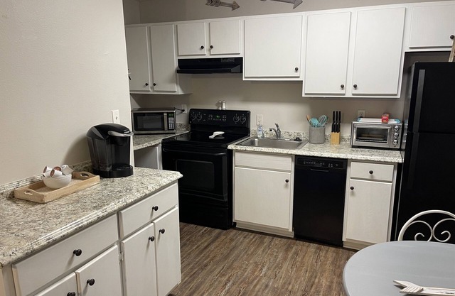 Seminole Station One Bedroom Apartment