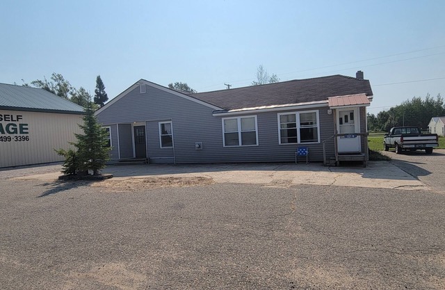 Seney Bunkhouse