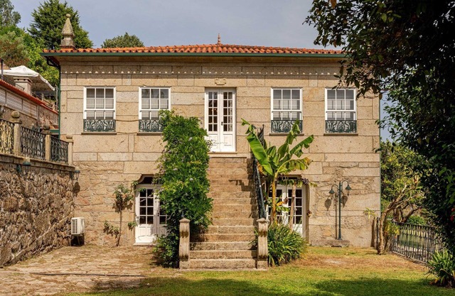 Senhorial House at Fountain Retreat-Pool & Sports