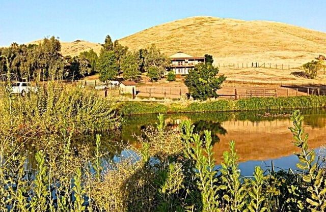 Sequoia Foothill Chateau, View, Pool, @ Triple L Horse Ranch