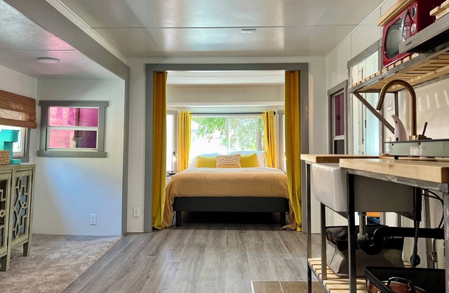 Sequoia: Pine View Trailer-Featured on HGTV!