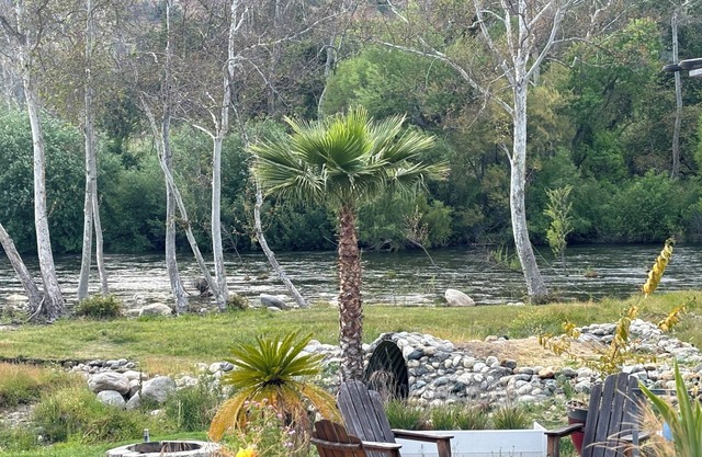 Sequoia Riverfront Cabins