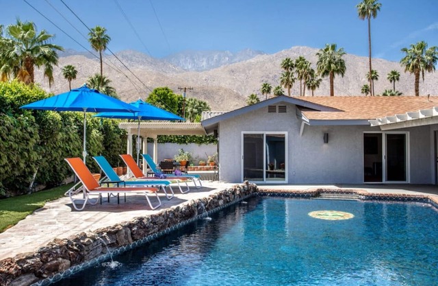 Serene 1 bed Casita w/Pool, Spa & Mountain Views