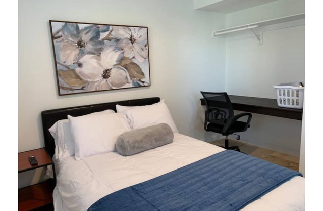 Serene 1 Bedroom Cottage/Free Laundry