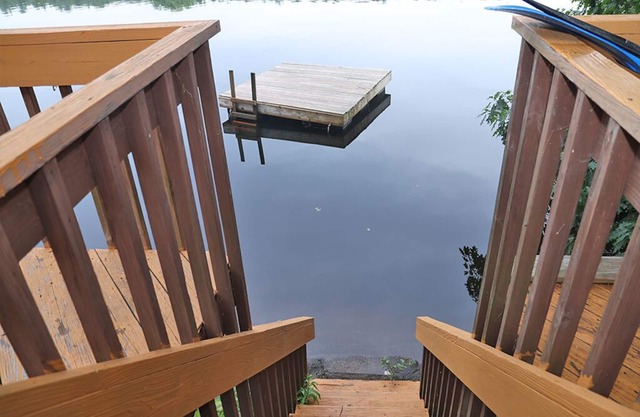 Serene 2-bedroom, 2-bath lakefront retreat on scenic Staffordville Lake
