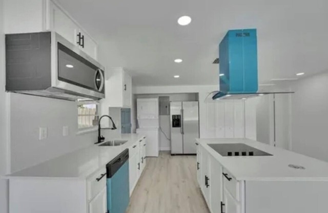 Serene 3-bedroom house with AC in Fort Lauderdale