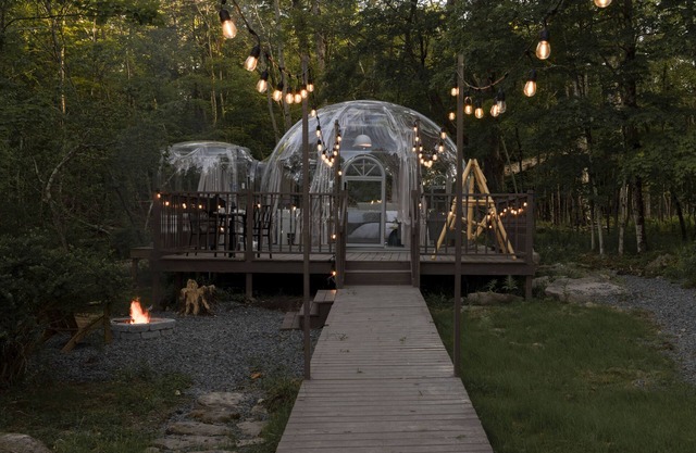 Cozy House + Private Dome with Hot Tub & Sauna