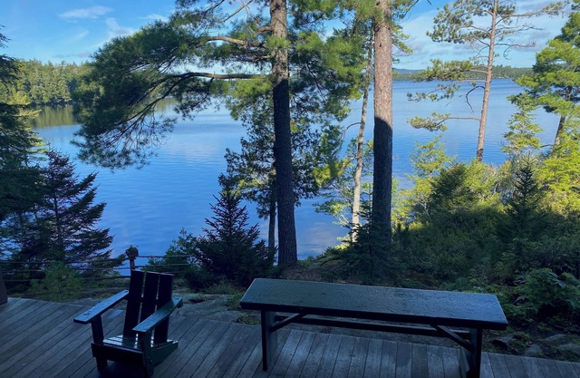 Serene 5-bedroom cabin in Saranac Lake