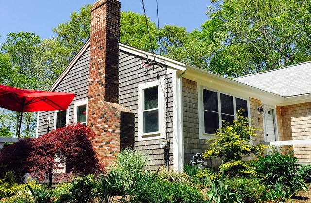 Serene Cape Cod Getaway auf einer privaten Sandstraße - Bayside. Minuten zu den Stränden!