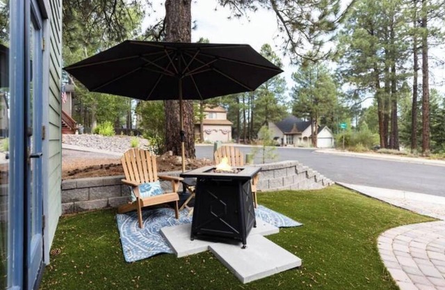 Serene Casita Full Kitchen, Washer/Dryer, Fire Pit, Patio and Sofa bed