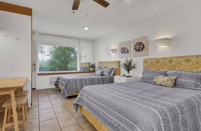 Serene Coastal Escape @ The Waterway