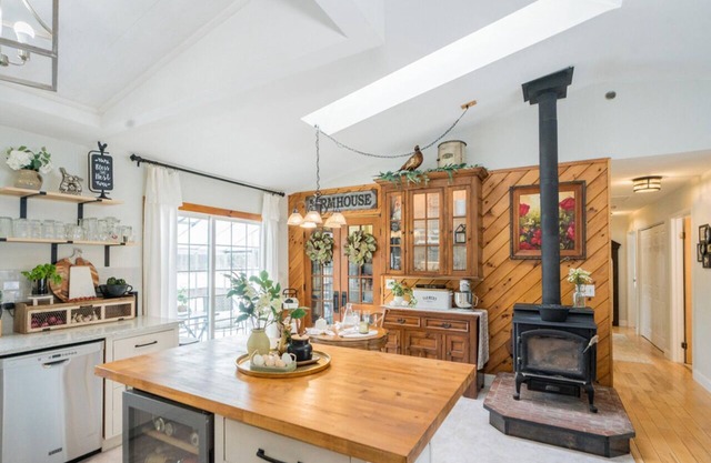 Serene Country Cottage Near Saratoga [New Listing!]