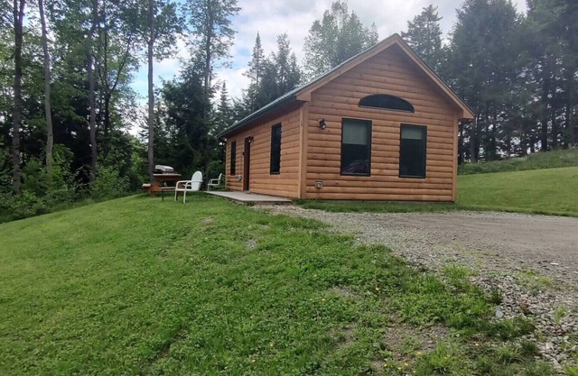 Serene Country Cabins 5 in the heart of Vermont