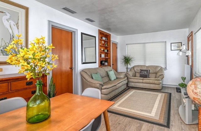 Serene Escape in Historic Palatka: Cute 2BR Home