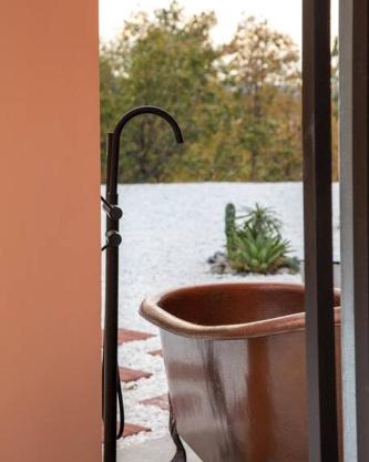 Serene hideaway an hour from Kirkwood Ski Resort