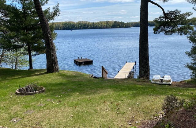 Serene Lakefront Retreat on Little Arbor Vitae
