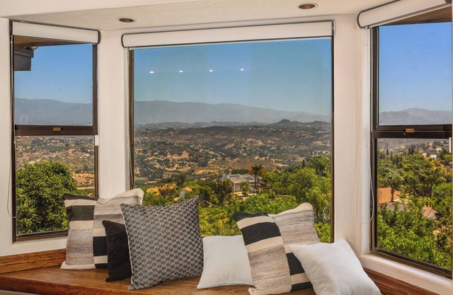 Serene Luxury Getaway w/ Pool & Breathtaking Views