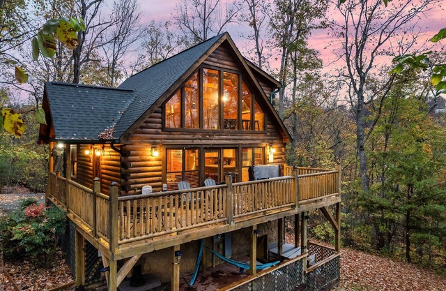 Serene Mountain Cabin | Family Get-away! Hot tub*Sauna*Fire pit | Pets Allowed!
