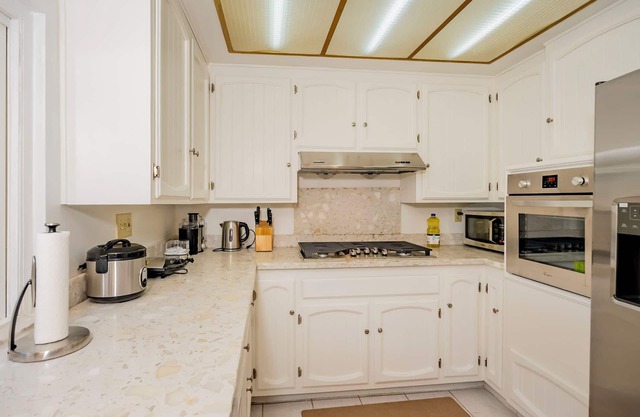 Serene Retreat & Modern Comforts in Rowland Heights