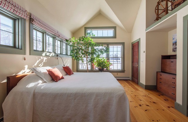 Serene, sun splashed cottage