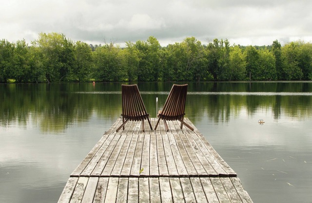 Serene Waterfront Getaway - Paddle Board Canoe