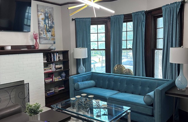 Serenity 3-bed marble bath historic district of Dayton 5min downtown 5min U.D