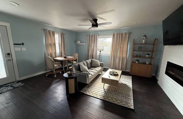 Serenity Dream House. Peaceful 3 bedroom house.